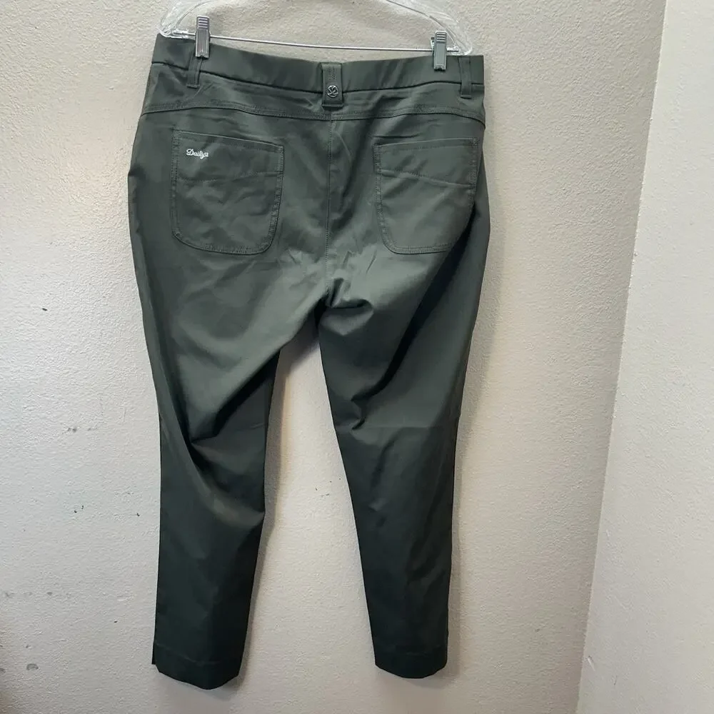 Daily Sports Pants‎ SZ 18 Green Lyric Quick Dry Performance Tapered Straight Leg